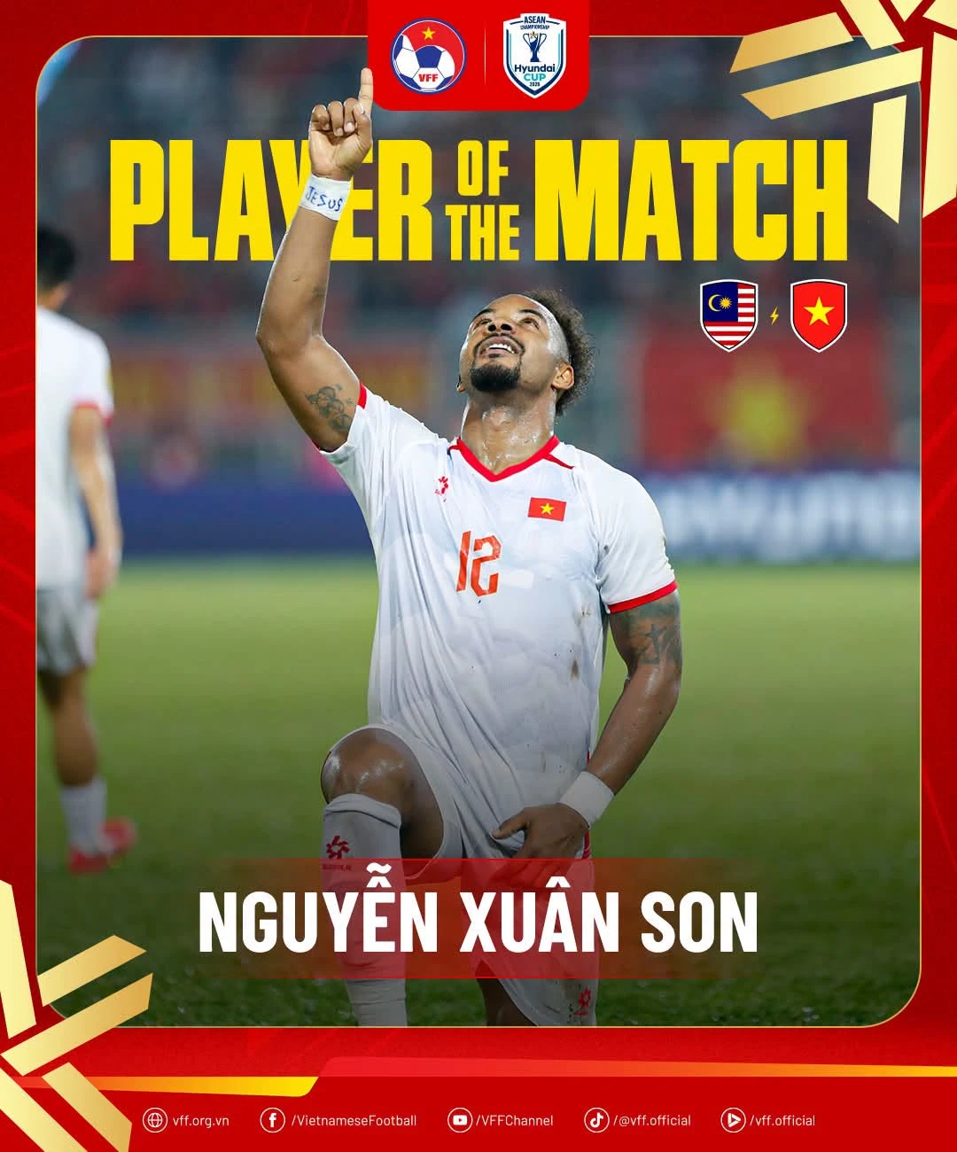 Hạnh phúc nhất là vợ Xuân Son: Đưa con sang Malaysia cổ vũ ĐT Việt Nam thì chồng ghi bàn, giành luôn Cầu thủ xuất sắc nhất trận - Hình 5