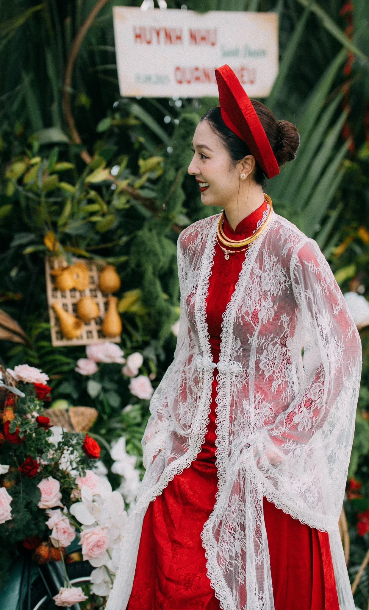 Mỹ nhân quê miền Tây cưới ca sĩ hơn 17 tuổi: Được chồng giao giữ hết tiền, sống trong biệt thự 20 tỷ đồng - Hình 5