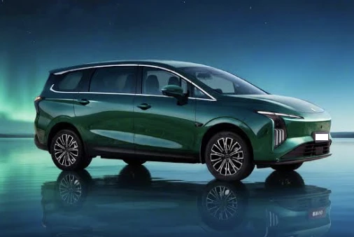 Rộng hơn Mitsubishi Xpander, MPV 6 chỗ giá 407 triệu đồng vẫn đẹp long lanh, đa dạng tiện ích, phù hợp khách hàng gia đình - Hình 1