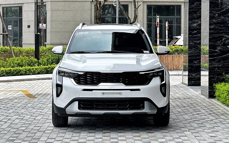 Lý do giá lăn bánh Kia Sonet tiếp tục giảm kỷ lục, SUV cỡ nhỏ chỉ ngang Kia Morning, Hyundai Grand i10 - Hình 1