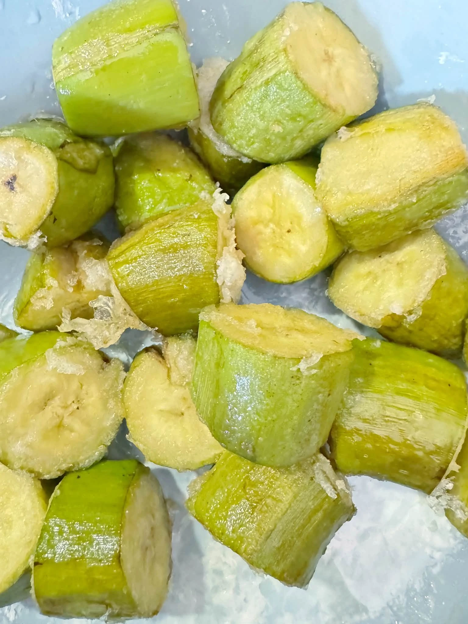 Món ăn hot trend chuối kho nguyên miếng: Nguyên liệu rẻ, cách làm cực dễ mà hao cơm bất ngờ - Hình 7