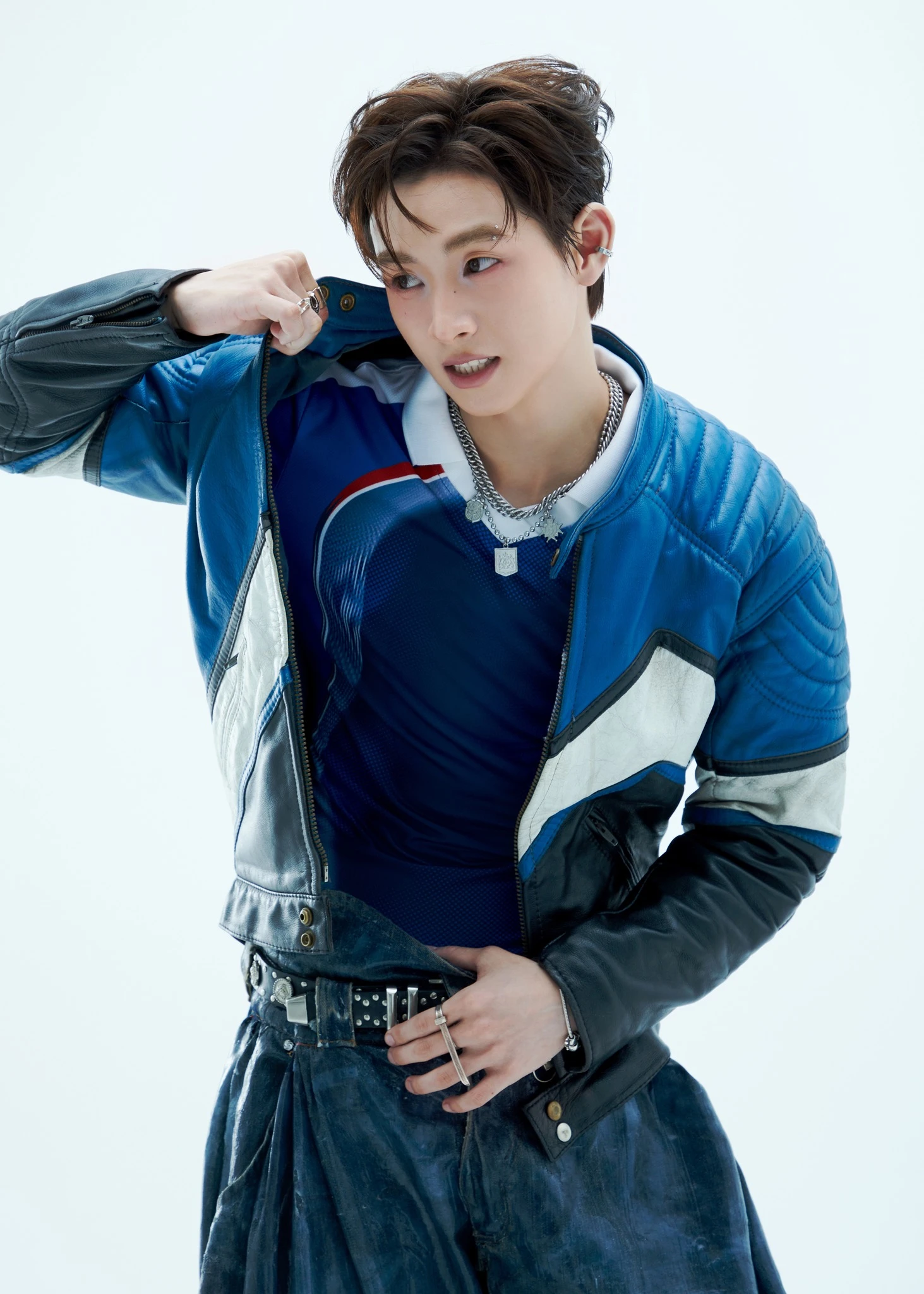 Nam ca sĩ 26 tuổi hát bolero ngọt như mía, hot rần rần cõi mạng leo thẳng top 1 cả nước - Hình 5