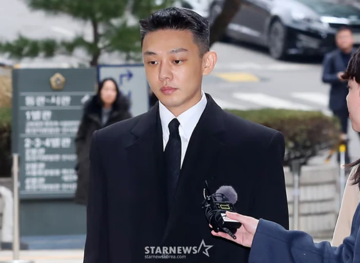 Yoo Ah In chính thức tái xuất màn ảnh sau 3 năm - Hình 4