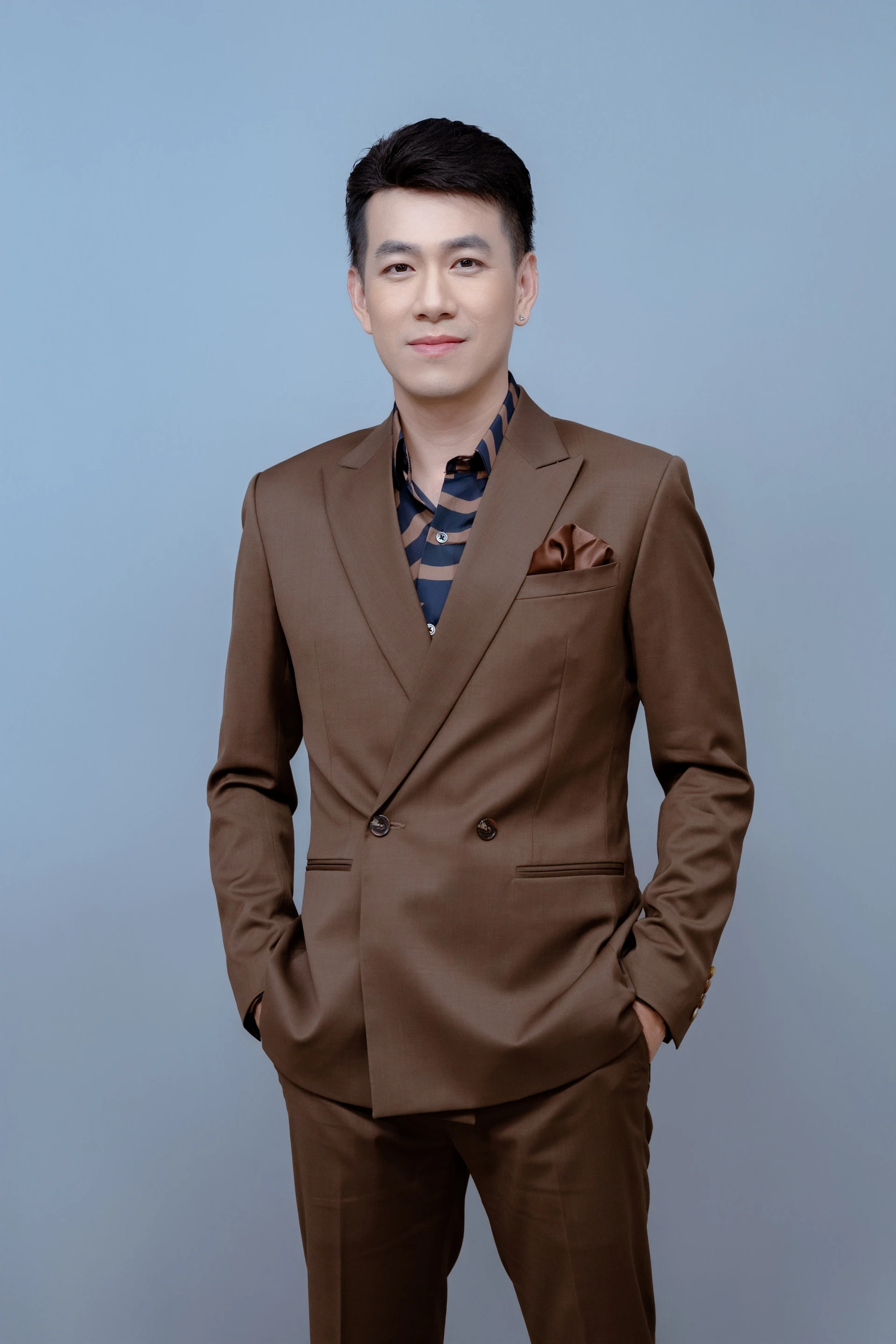 Ca sĩ xuất thân là thầy giáo, tiết lộ nguyên tắc bất dịch khi hoạt động showbiz - Hình 2