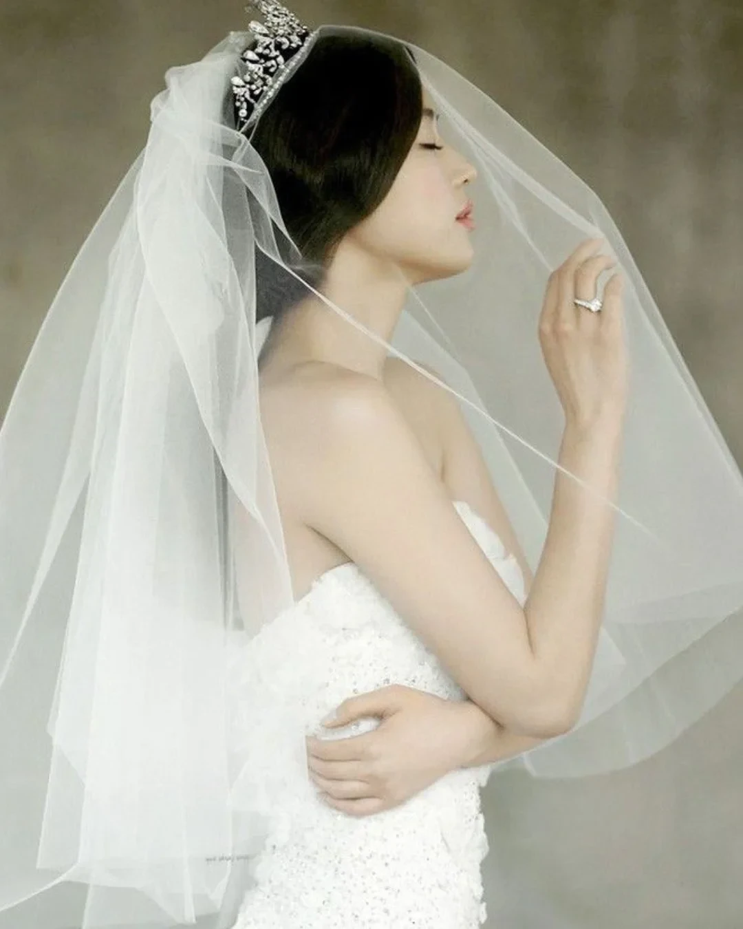 Loạt ảnh cưới huyền thoại chưa từng công bố của Jeon Ji Hyun - Hình 14