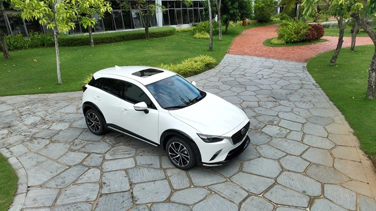 Vì sao giá lăn bánh Mazda CX-3 giảm sốc, SUV cỡ B rẻ chỉ như Kia Morning, Hyundai Grand i10? - Hình 1
