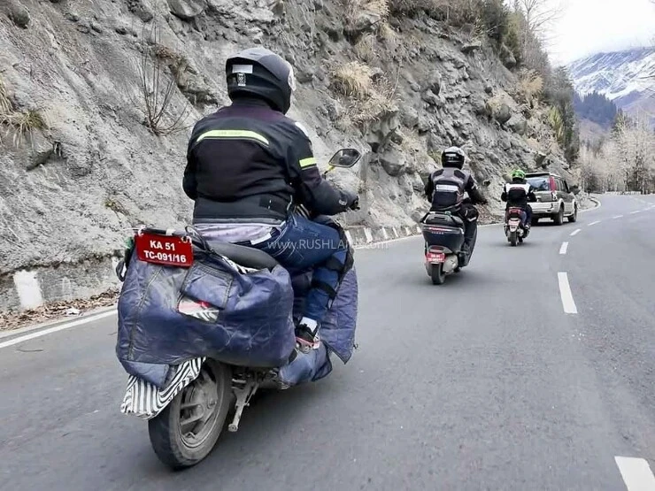 Xe máy điện mới lộ thông số khủng, tầm hoạt động tới 200 km/lần sạc - Hình 1