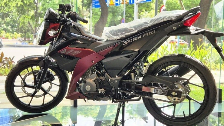 Bảng giá xe máy Suzuki tháng 8/2026: Ổn định, riêng V-Strom 250SX giảm sâu - Hình 2