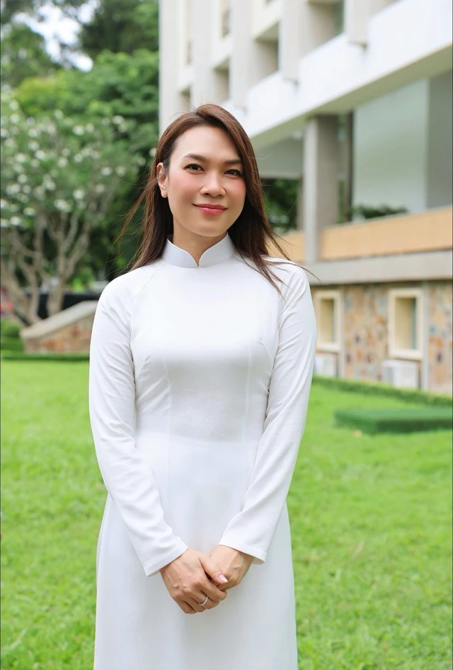 Ca sĩ Việt là đại gia quyền lực: Xây cơ ngơi trăm tỷ giữa trung tâm TP.HCM, có năm kiếm cả 47.8 tỷ đồng - Hình 9
