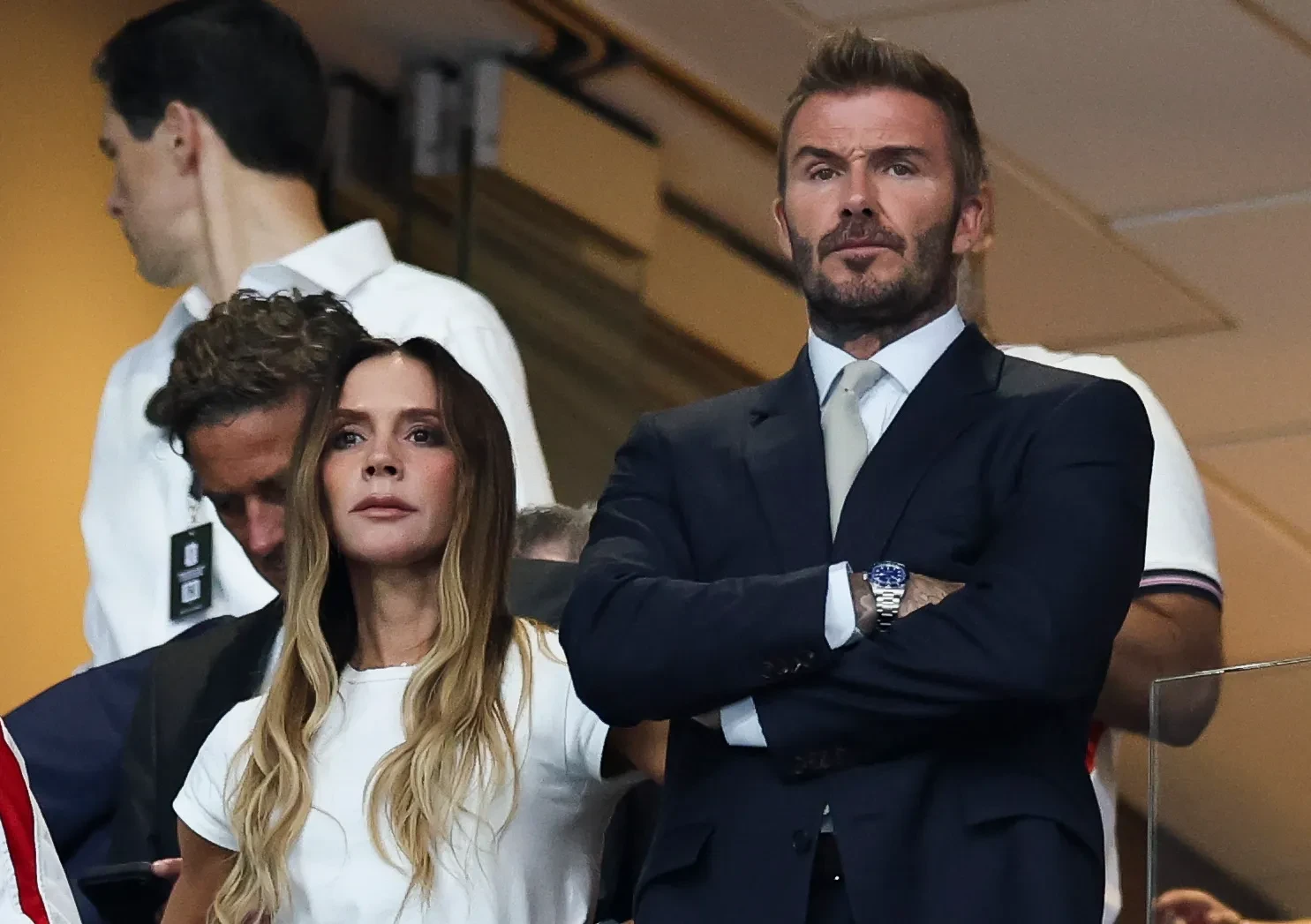 Cả tthanh xuân đến khi ngoài 50 vẫn đổ mồ hôi trong phòng gym, David Beckham và Victoria lại bị lợi dụng hình ảnh quảng cáo thuốc giảm cân trái phép - Hình 1