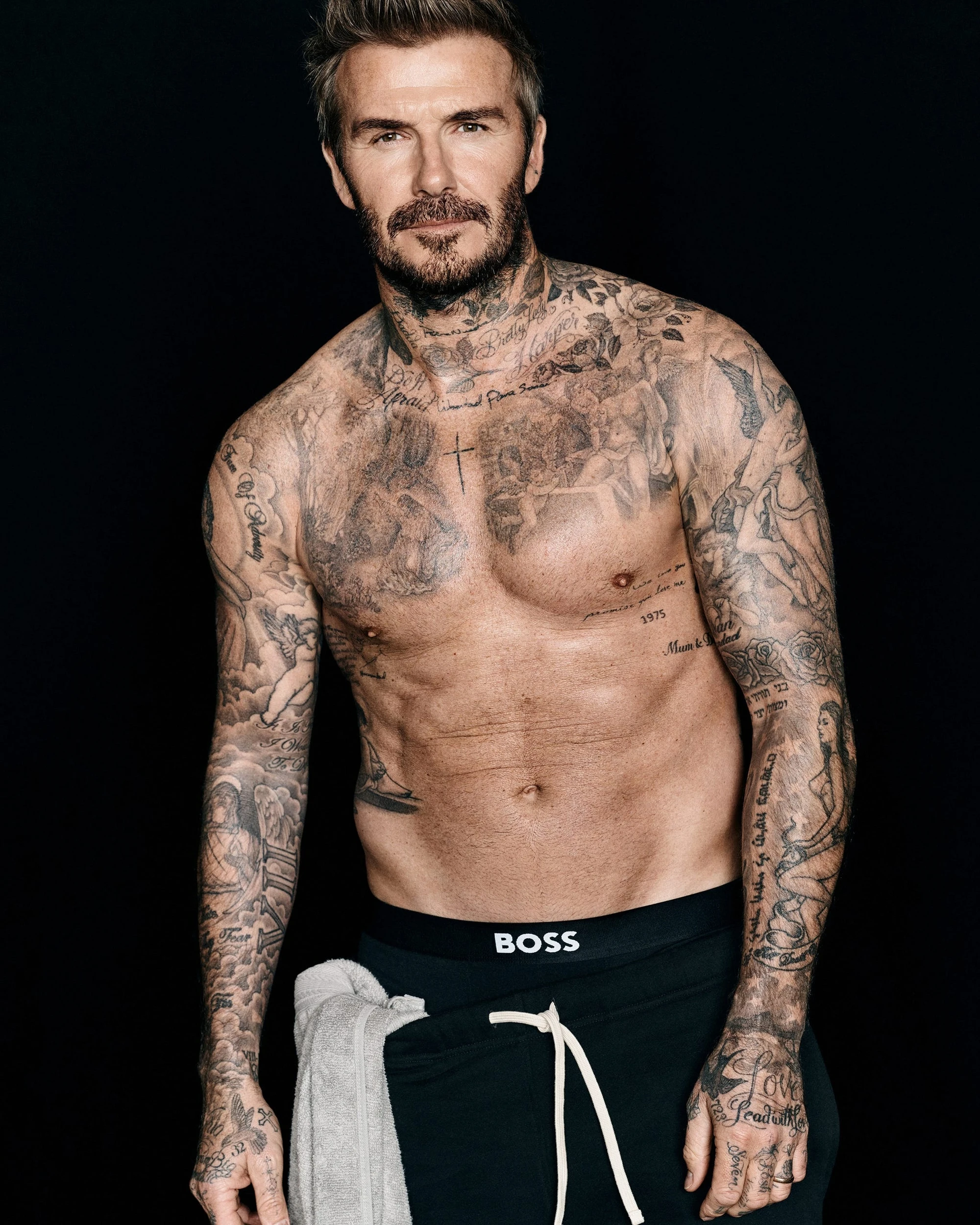 Cả tthanh xuân đến khi ngoài 50 vẫn đổ mồ hôi trong phòng gym, David Beckham và Victoria lại bị lợi dụng hình ảnh quảng cáo thuốc giảm cân trái phép - Hình 2