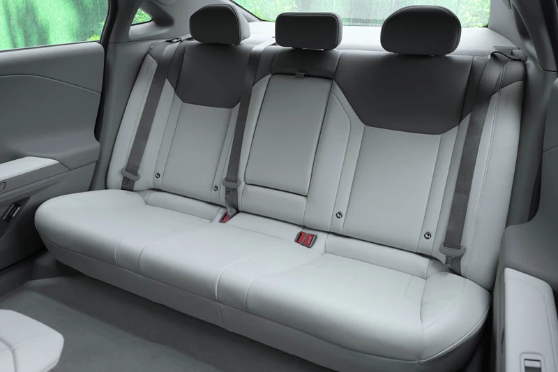 Xe điện Hyundai hoàn toàn mới, giá từ 466 triệu đồng - Hình 6