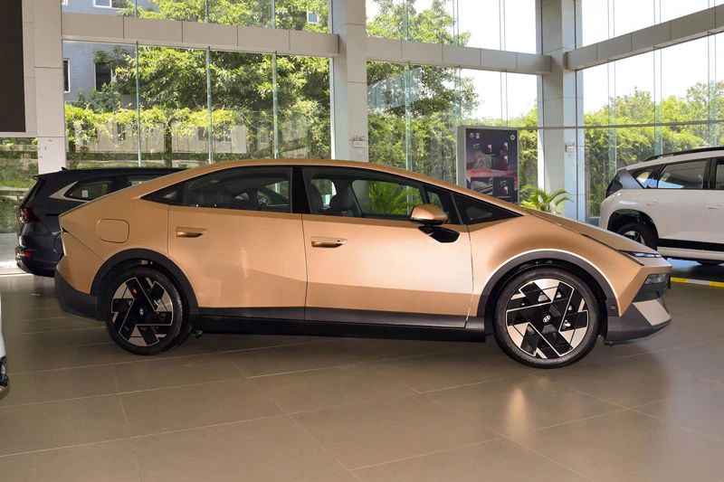 Xe điện Hyundai hoàn toàn mới, giá từ 466 triệu đồng - Hình 2