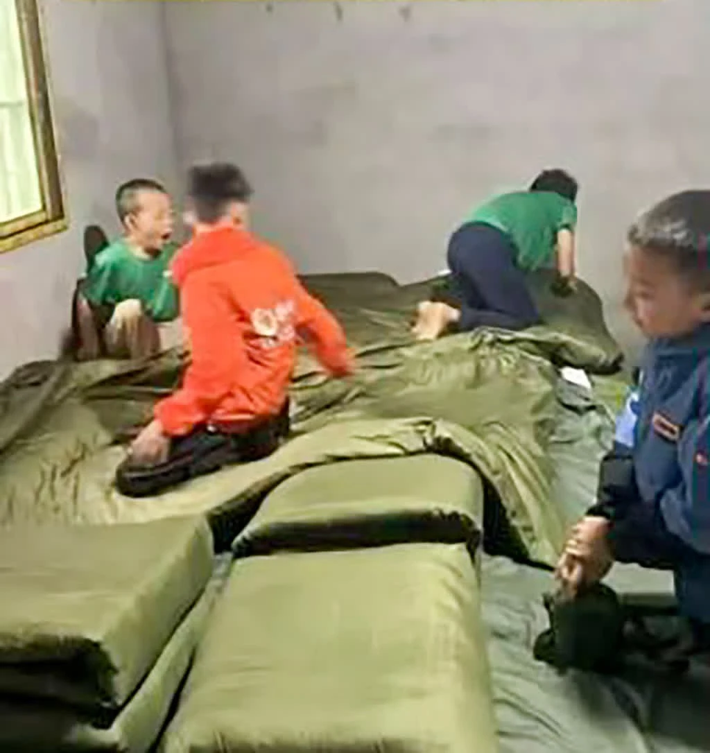 Chi tiền cho con nếm trải gian khổ - Hình 3