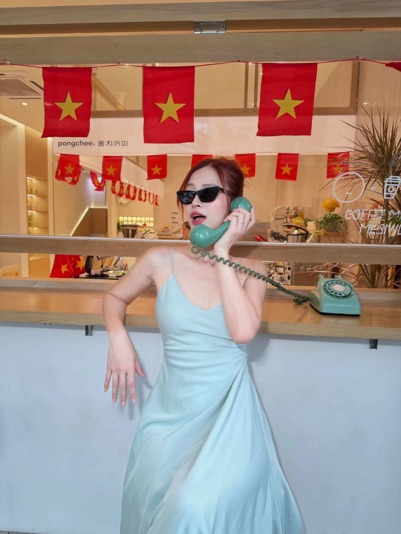 Mỹ Tâm - Sơn Tùng và cả showbiz ăn mừng ĐT Việt Nam vô địch, Hoà Minzy check-in SVĐ Mỹ Đình, Diệu Nhi - Lan Ngọc hẹn đi bão - Hình 3