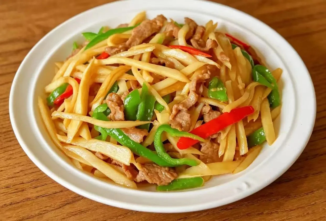 Hãy ra chợ mua ngay 3 loại rau củ quý giá đang vào mùa, nấu mỗi món chỉ 15 phút là xong mà ngon lại giúp khỏe mạnh - Hình 20
