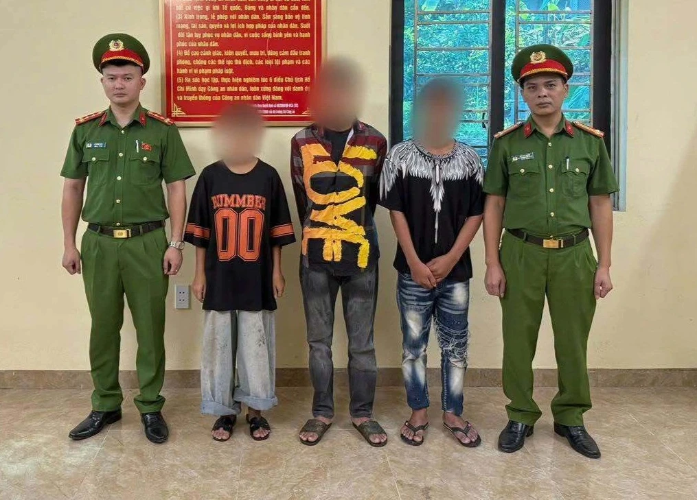 Ba đối tượng gây ra loạt vụ trộm xe máy ở Tuyên Quang - Hình 1