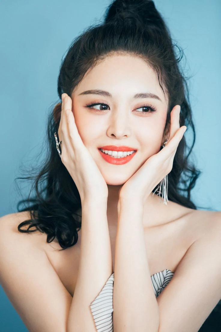 Đúng ngày mai, thứ Ba 4/8/2026, 3 con giáp xòe tay đón nhận lộc Trời ban, sự nghiệp bứt phá như phượng hoàng lửa, sếp thưởng tiền lương kếch xù - Hình 3