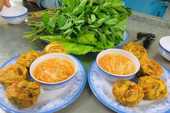 15 món ăn ngon 3 miền Bắc - Trung - Nam mê mẩn dịp nghỉ lễ 2/9 - Hình 8