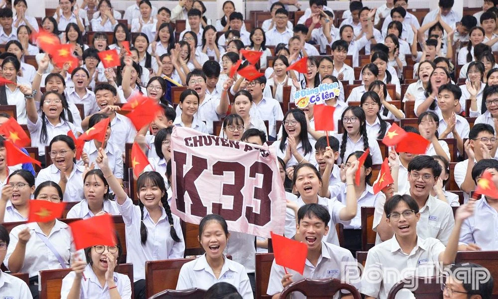 Chung kết Đường đến vinh quang lần thứ XVI: Các thí sinh thể hiện kiến thức, bản lĩnh qua mỗi vòng thi - Hình 7