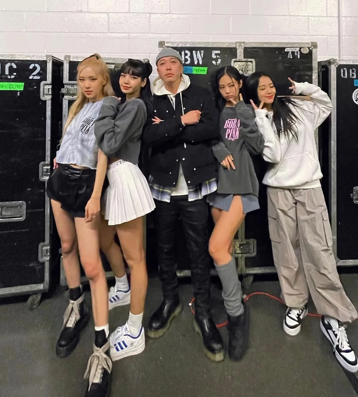 Người đứng sau thành công của BLACKPINK nên duyên với Quang Hùng MasterD - Hình 3