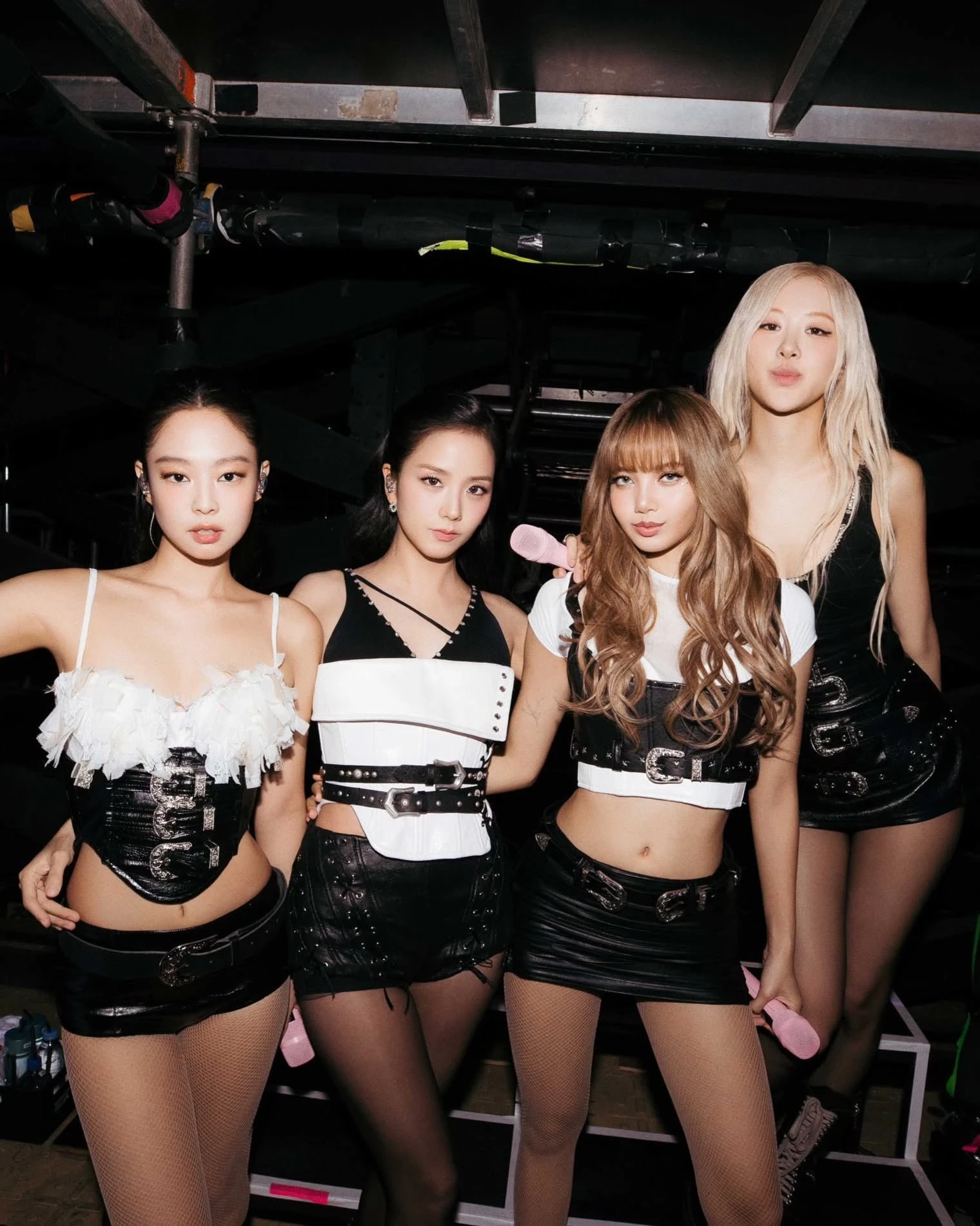 BLACKPINK, hãy tỉnh táo lại đi! - Hình 4