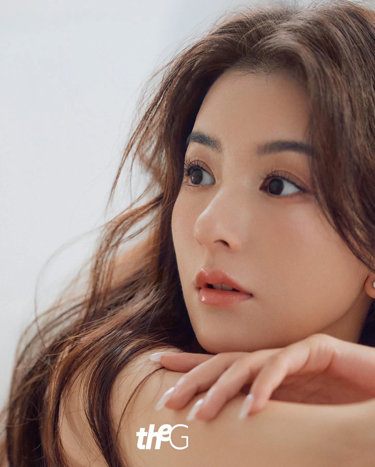 Căn nhà lụp xụp ở quê của lọ lem showbiz lấy đại gia hơn 22 tuổi, mỗi tháng được phát 730 triệu tiền tiêu vặt - Hình 6