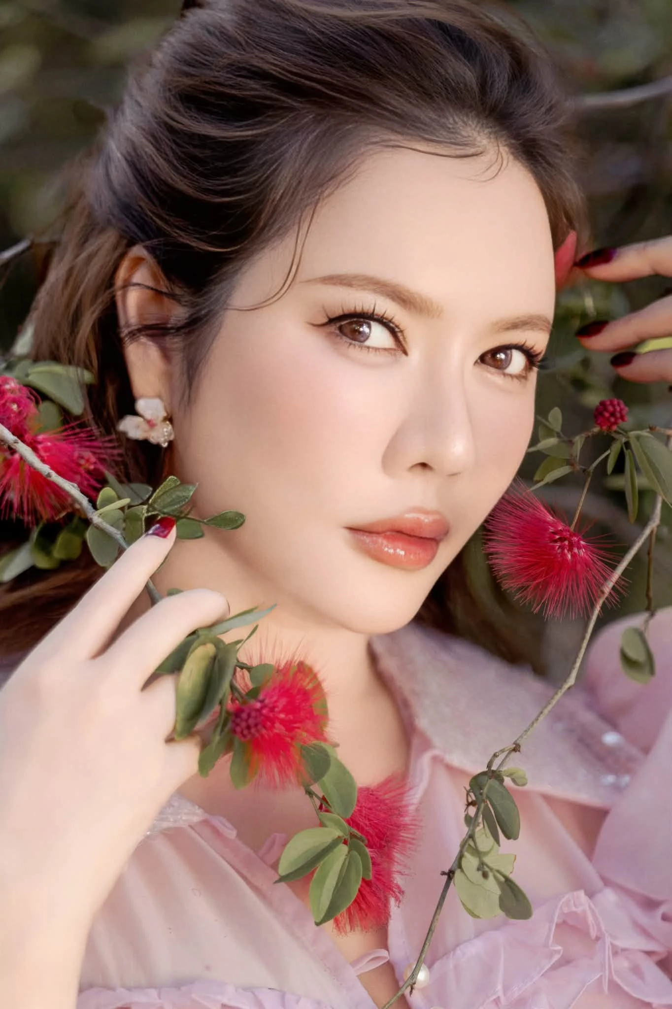 Lý Nhã Kỳ đang ra sao? - Hình 2