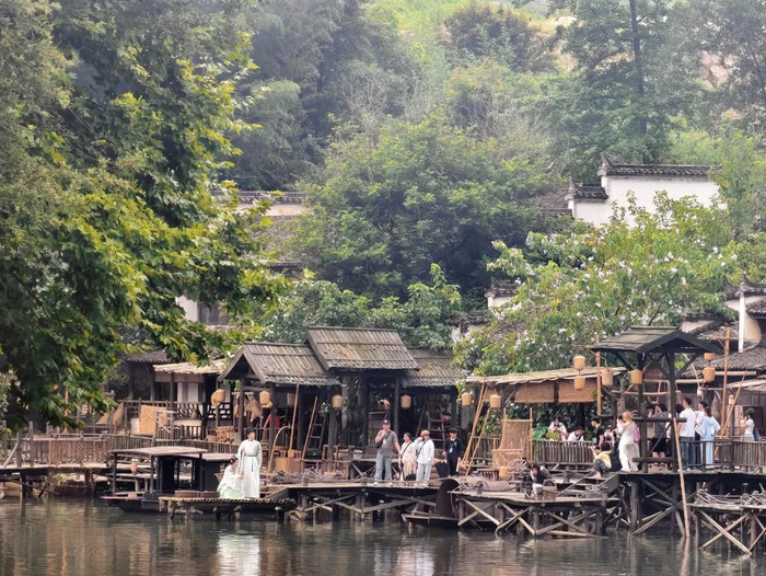 Thời điểm Nhất Niệm Giang Nam lên sóng? - Hình 3