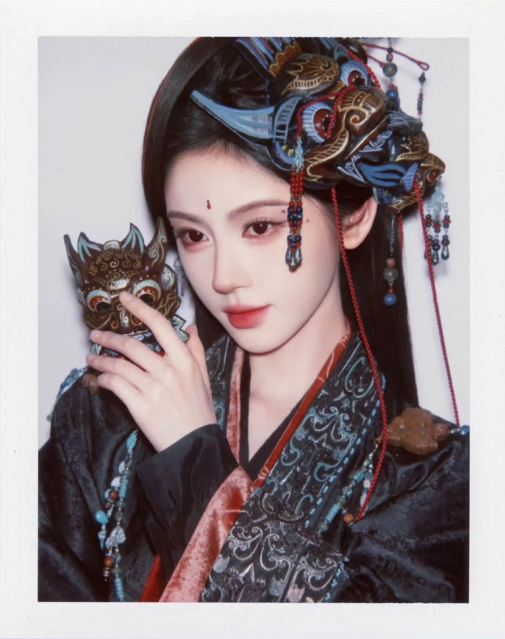 Đã tìm thấy nữ thần ảnh polaroid đẹp nhất showbiz: Góc thẳng góc nghiêng đều thần thánh, 360 độ không khuyết điểm - Hình 2