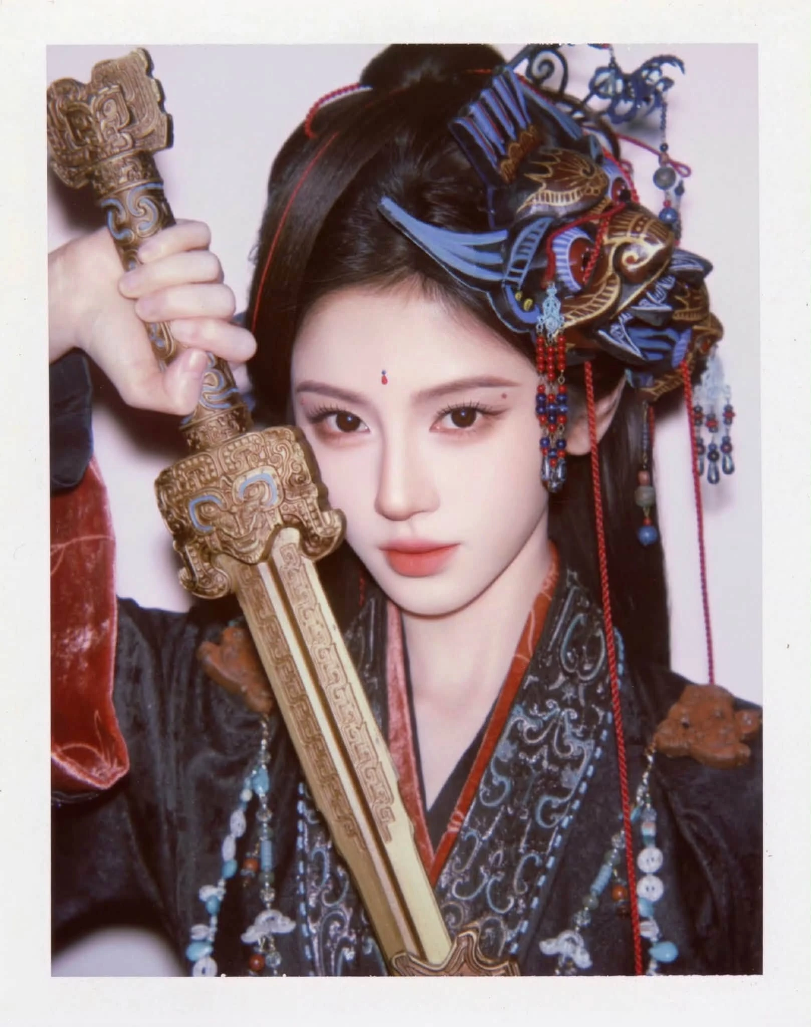 Đã tìm thấy nữ thần ảnh polaroid đẹp nhất showbiz: Góc thẳng góc nghiêng đều thần thánh, 360 độ không khuyết điểm - Hình 4