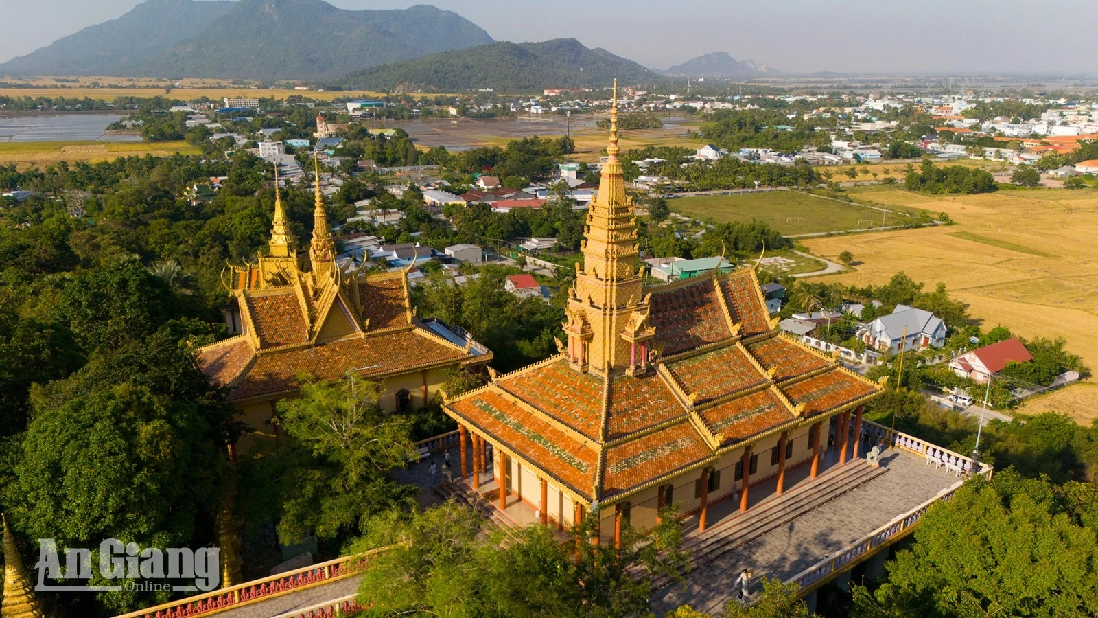 Độc đáo kiến trúc chùa Tà Pạ - Hình 6