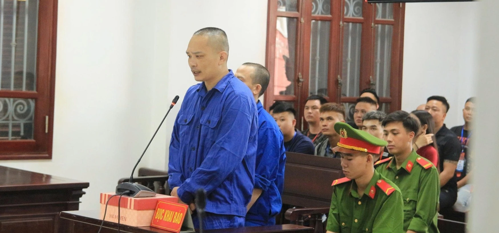 Giang hồ mạng Tiến Bịp bị tuyên phạt 8 năm tù - Hình 2