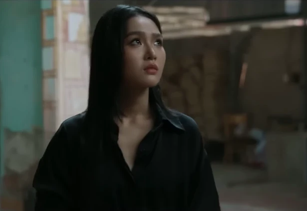 Lửa trắng - Tập 16: Cương đen cố ngăn Mai nhúng chàm, Sương bị bắn - Hình 4
