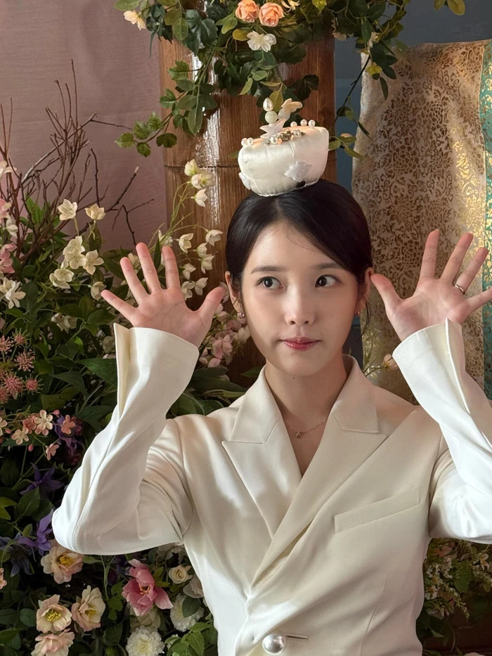 Tình trạng hiện tại của IU sau khi chia tay - Hình 2