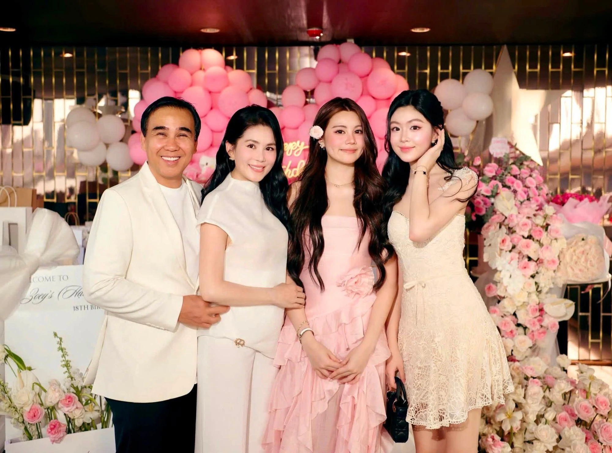 Vẻ đẹp lãng tử của Phó chủ tịch Hội Điện ảnh Việt Nam khiến nữ đại gia yêu suốt 20 năm - Hình 2