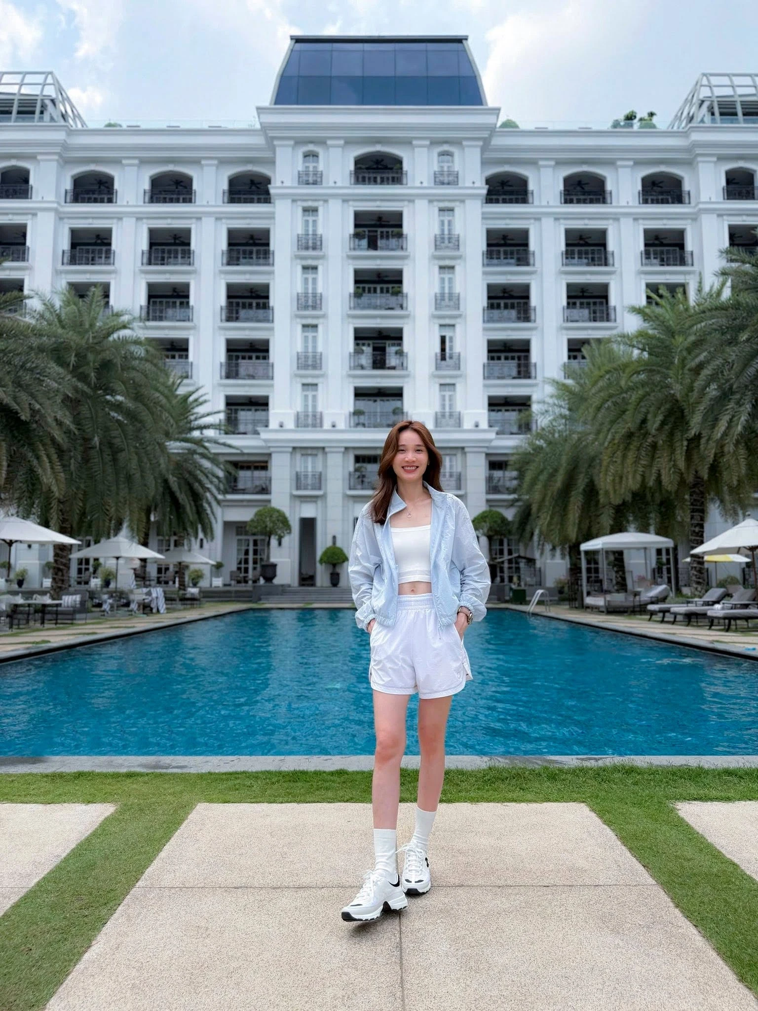 Kiều Tiên từng đưa cả gia đình chồng thành hiện tượng mạng, giàu cỡ nào trước khi ly hôn? - Hình 3