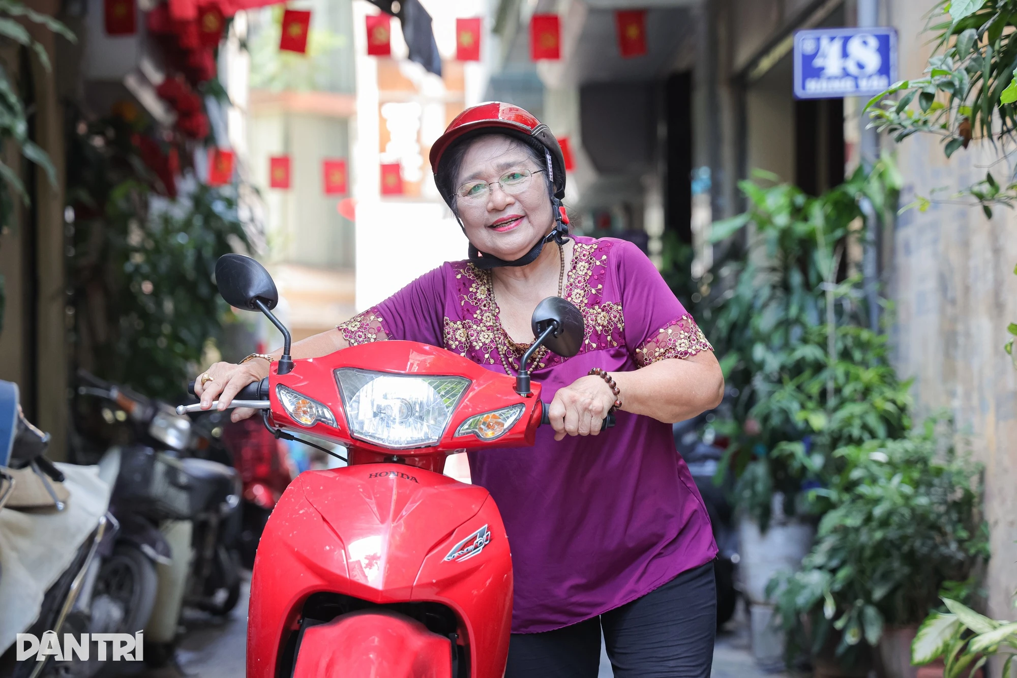 NSƯT Kim Xuyến tuổi 81: Lương hưu 7 triệu đồng, từng kinh doanh váy cưới - Hình 7