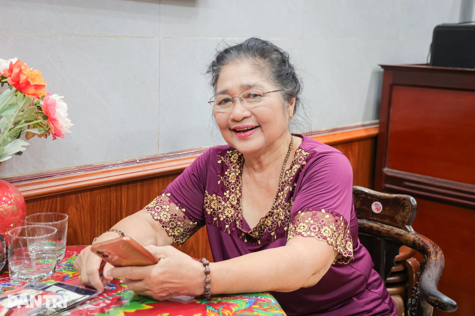 NSƯT Kim Xuyến tuổi 81: Lương hưu 7 triệu đồng, từng kinh doanh váy cưới - Hình 1