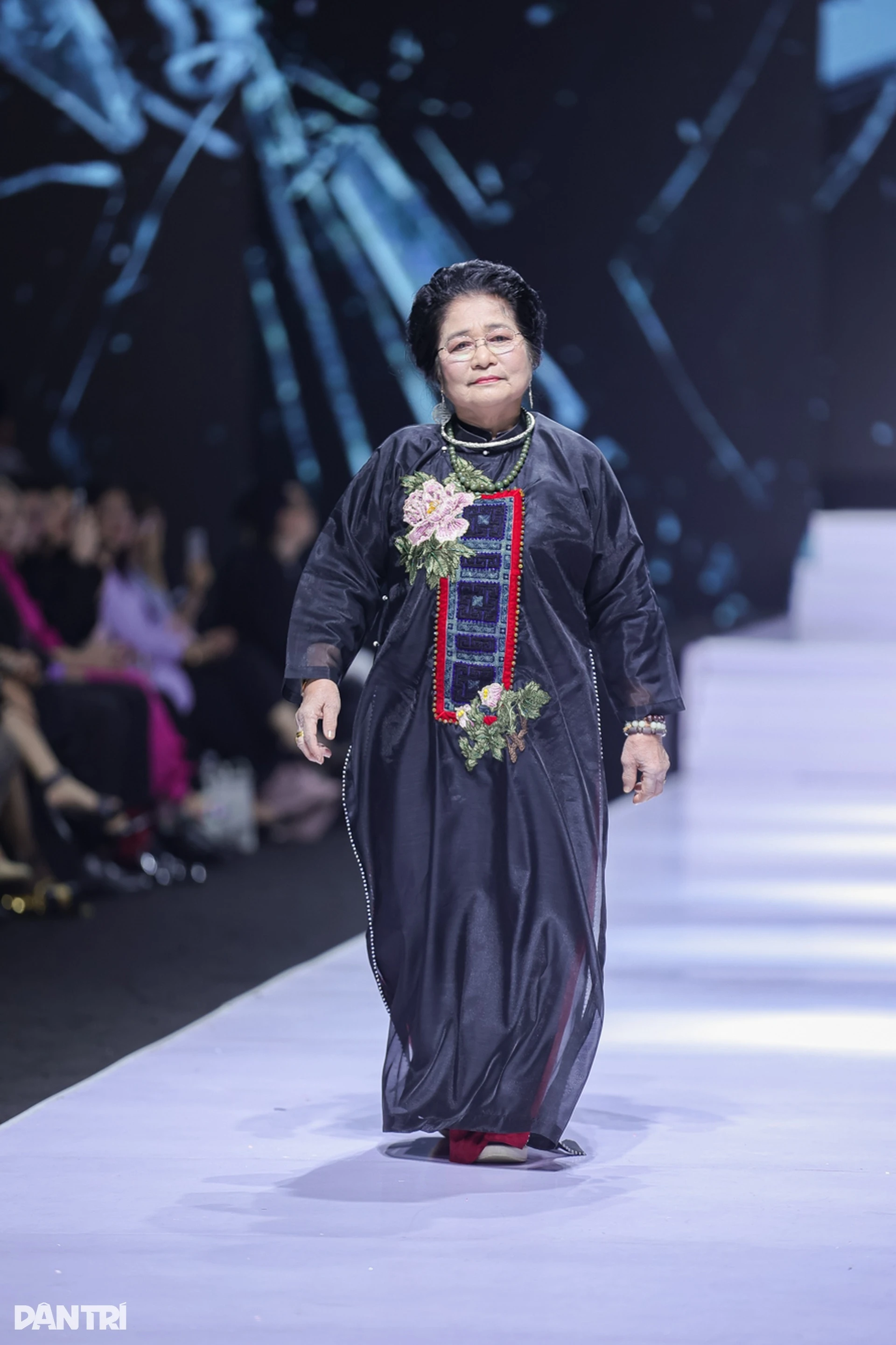 NSƯT Kim Xuyến tuổi 81: Lương hưu 7 triệu đồng, từng kinh doanh váy cưới - Hình 3