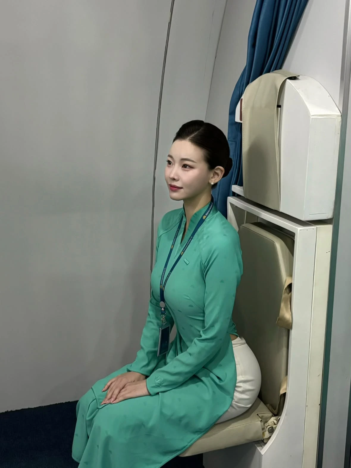 Tiếp viên hàng không hãng Vietnam Airlines mang quốc tịch Hàn Quốc: Thuê nhà ở TP.HCM sống 1 mình, mê nhất là đi xe ôm công nghệ - Hình 5