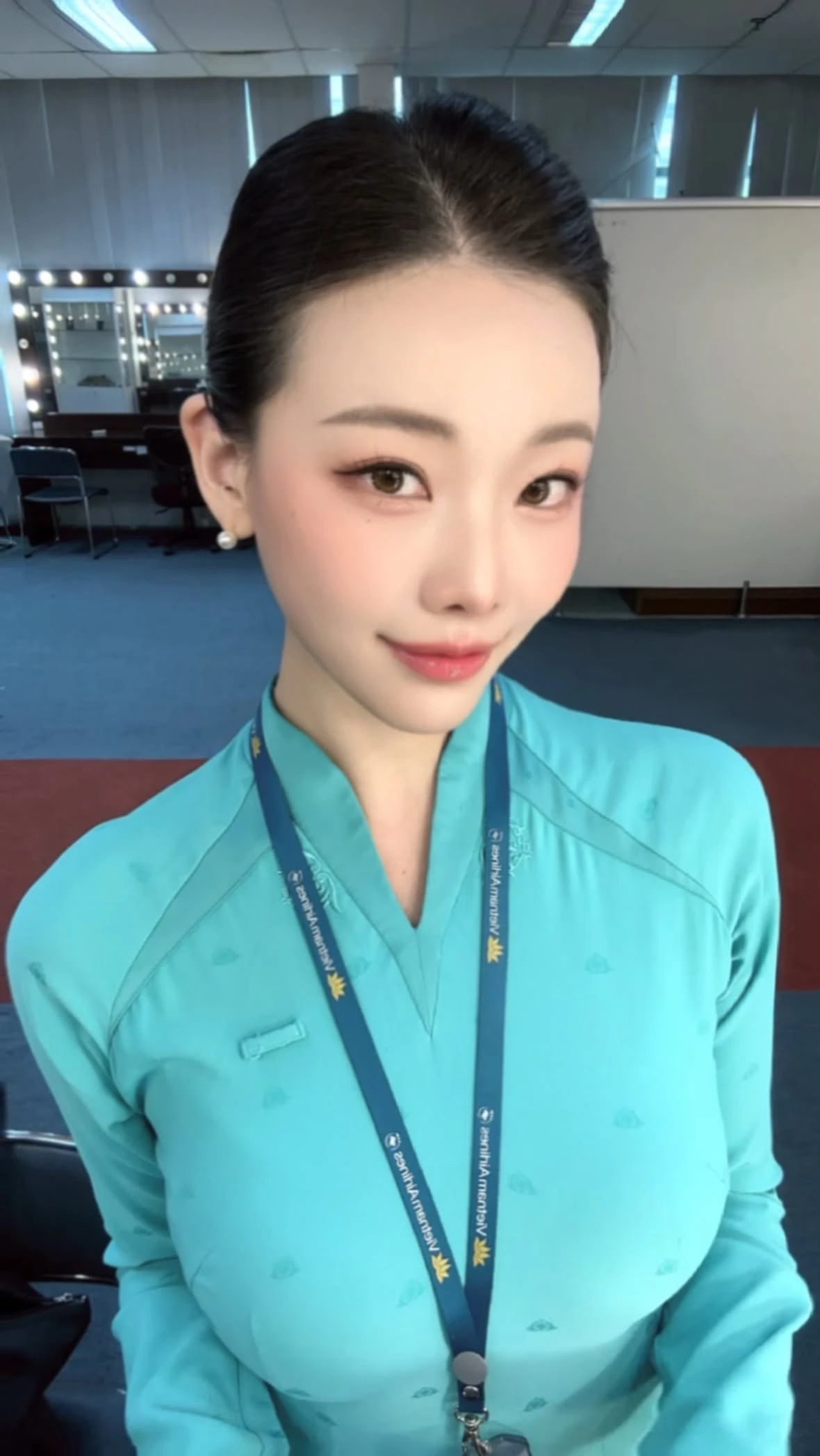 Tiếp viên hàng không hãng Vietnam Airlines mang quốc tịch Hàn Quốc: Thuê nhà ở TP.HCM sống 1 mình, mê nhất là đi xe ôm công nghệ - Hình 6