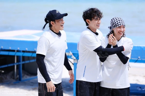 Mỹ nhân là crush quốc dân của showbiz Việt: ISAAC - Binz khen đẹp nức nở, Anh Tú Atus vừa nhìn vào mắt đã yêu - Hình 3