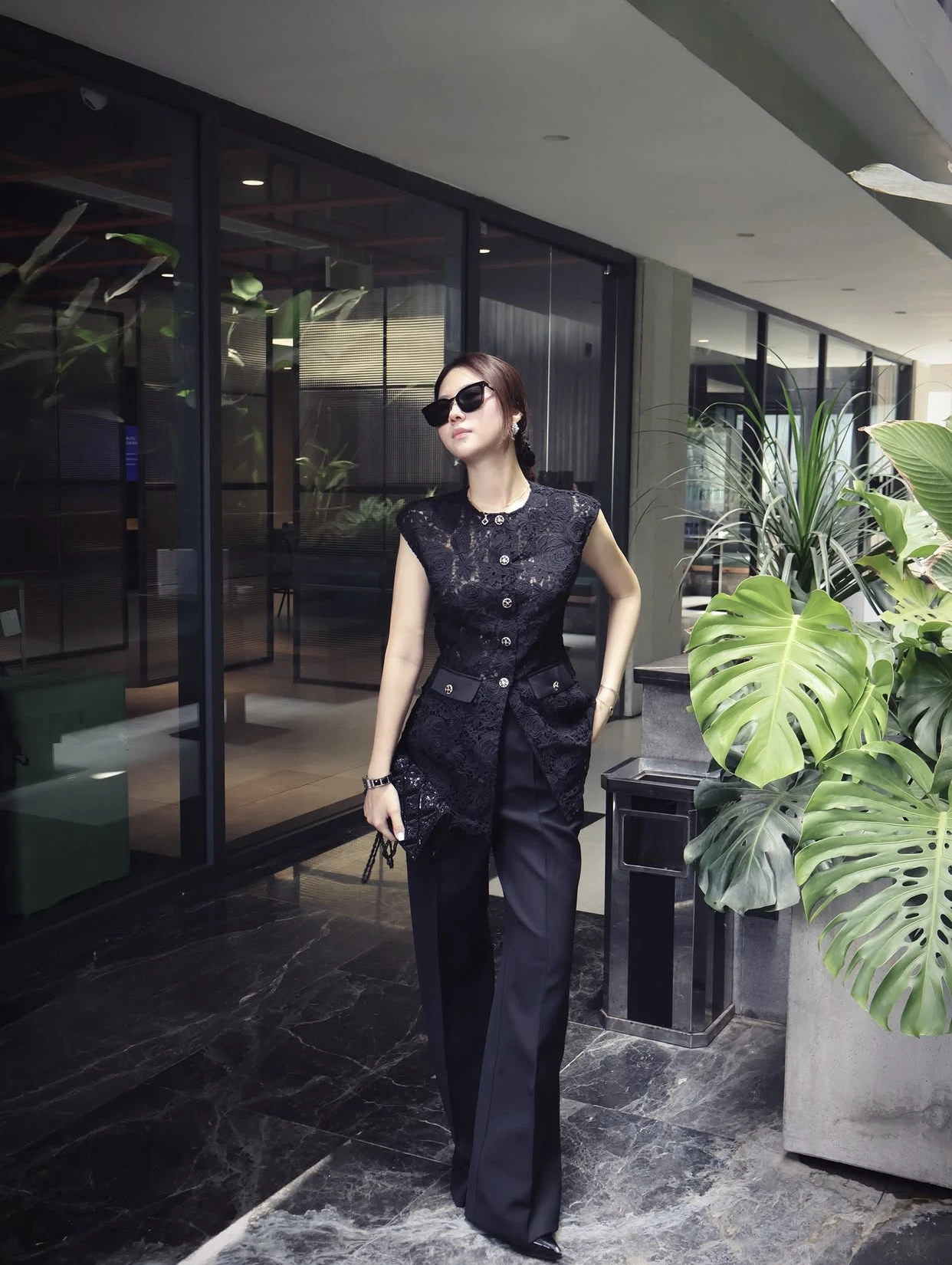 Tôn khí chất tiểu thư từ phong cách Old Money cổ điển - Hình 2
