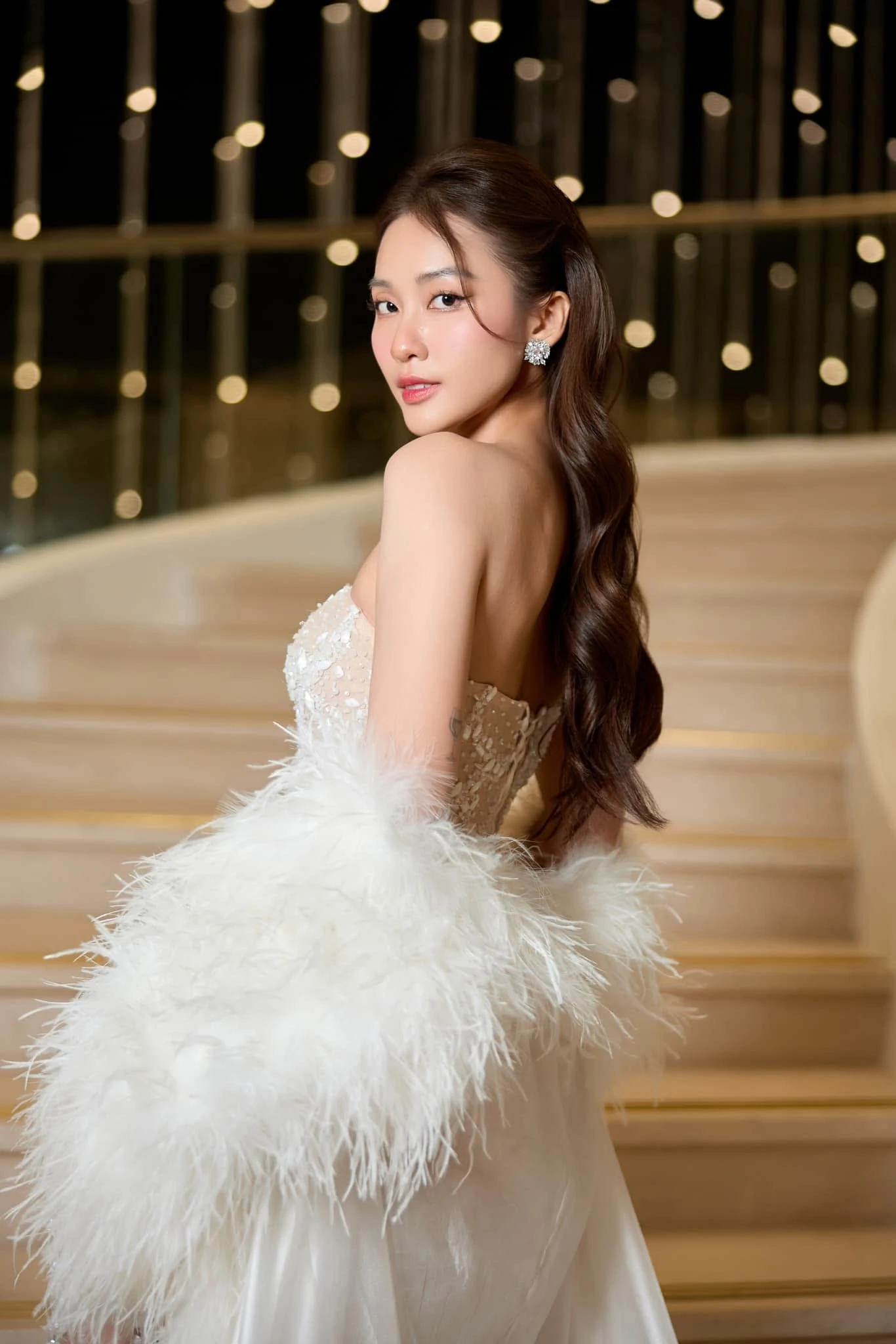 Ảnh cưới của Khả Ngân - Hình 6
