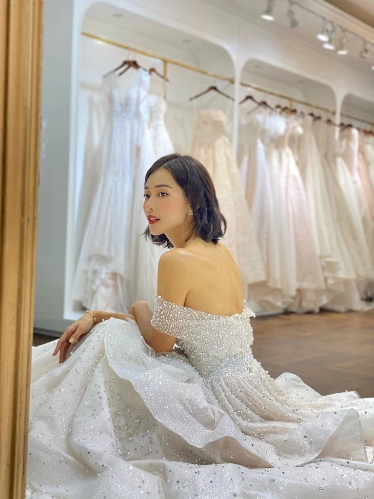 Ảnh cưới của Khả Ngân - Hình 1