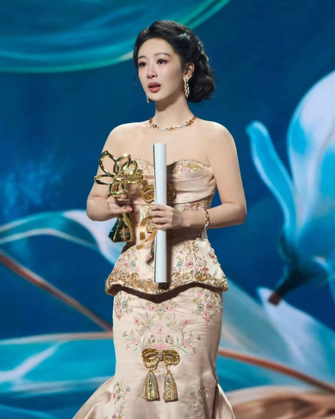 Dương Tử bị vạch mặt - Hình 5