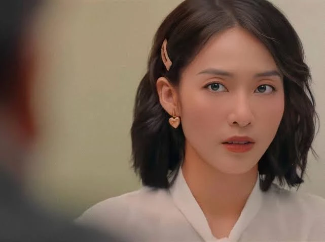 Hoá ra Khả Ngân và Nhan Phúc Vinh đã lộ hint hẹn hò từ lâu, hành động của nhà trai chứng minh cô ấy là ngoại lệ - Hình 4