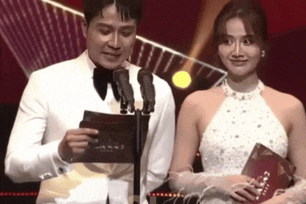 Lần duy nhất Thanh Sơn, Khả Ngân và Nhan Phúc Vinh chung khung hình gây xôn xao - Hình 4