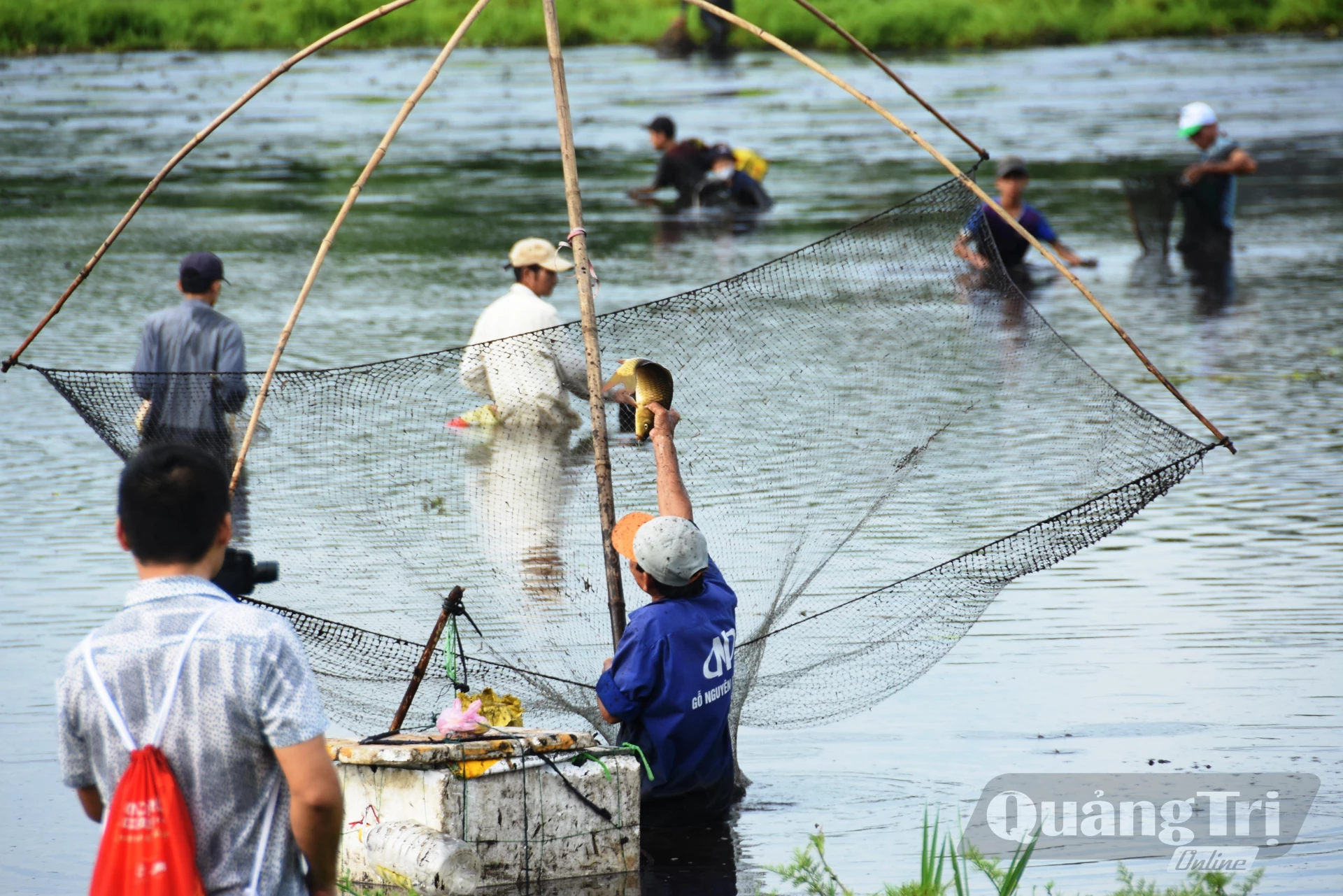Độc đáo ngày hội phá Trằm - Hình 3